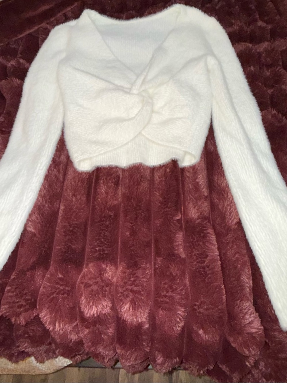 aerie Creamy White Fuzzy Cropped Sweater